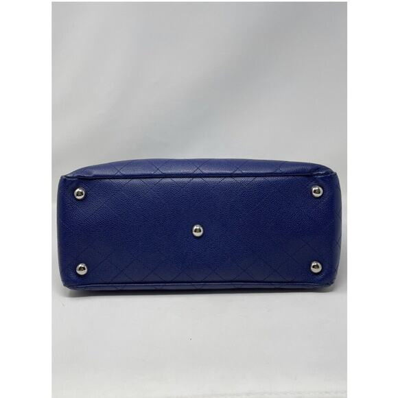 CHANEL Quilted Blue Caviar Leather Pocket Chain CC Charm Tote - Picture 6 of 14